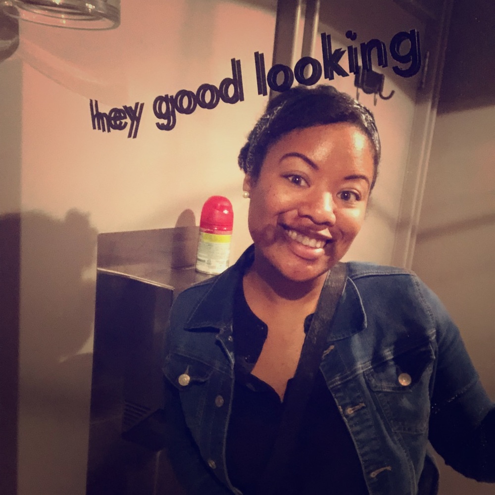 Meet your Posher, Jeanine